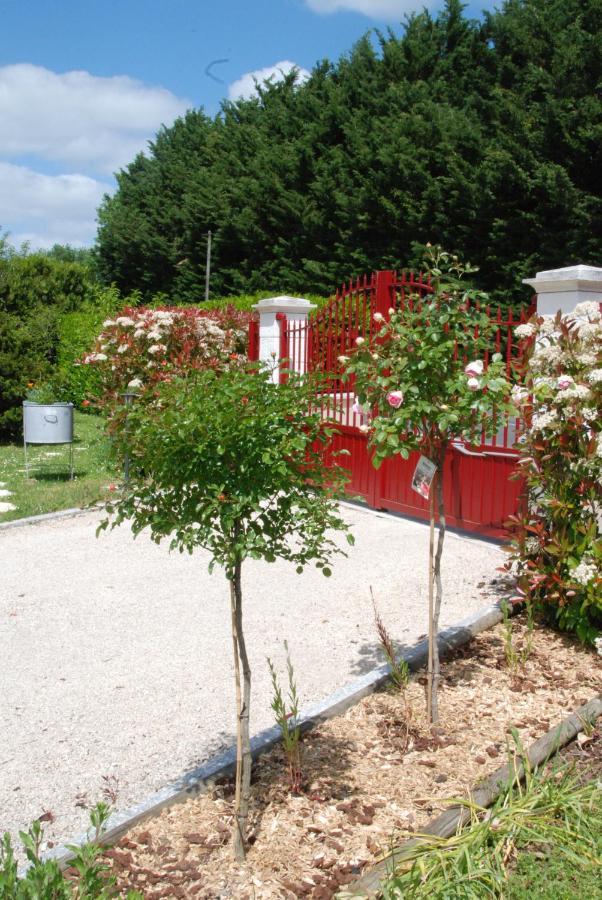 Chambre D'Hotes "Les Paturelles" Fougeres-sur-Bievre Zewnętrze zdjęcie