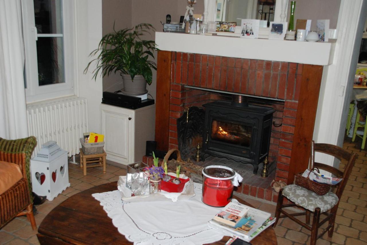 Chambre D'Hotes "Les Paturelles" Fougeres-sur-Bievre Zewnętrze zdjęcie